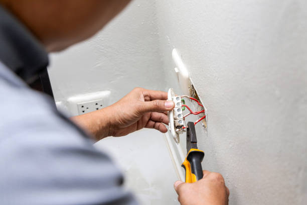 Professional Electrician in Carterville, MO